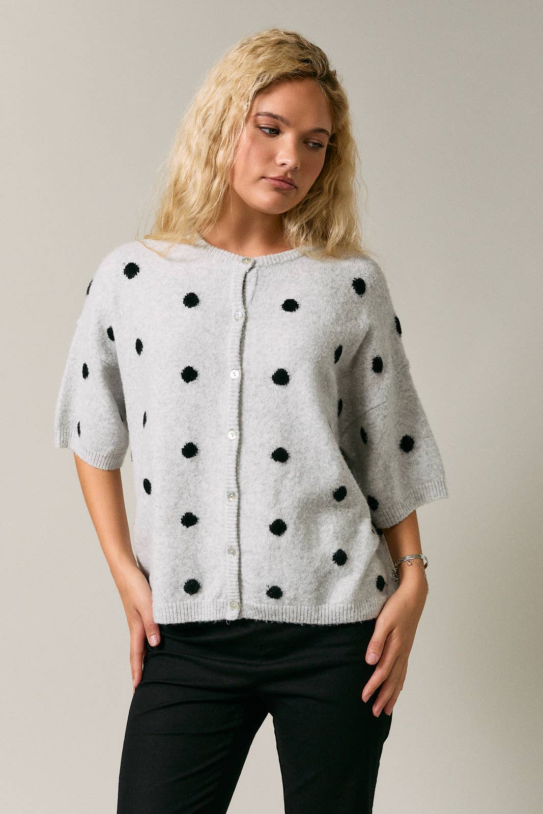 SHORT SLEEVE CREW NECK POLKA DOT SWEATER CARDIGAN