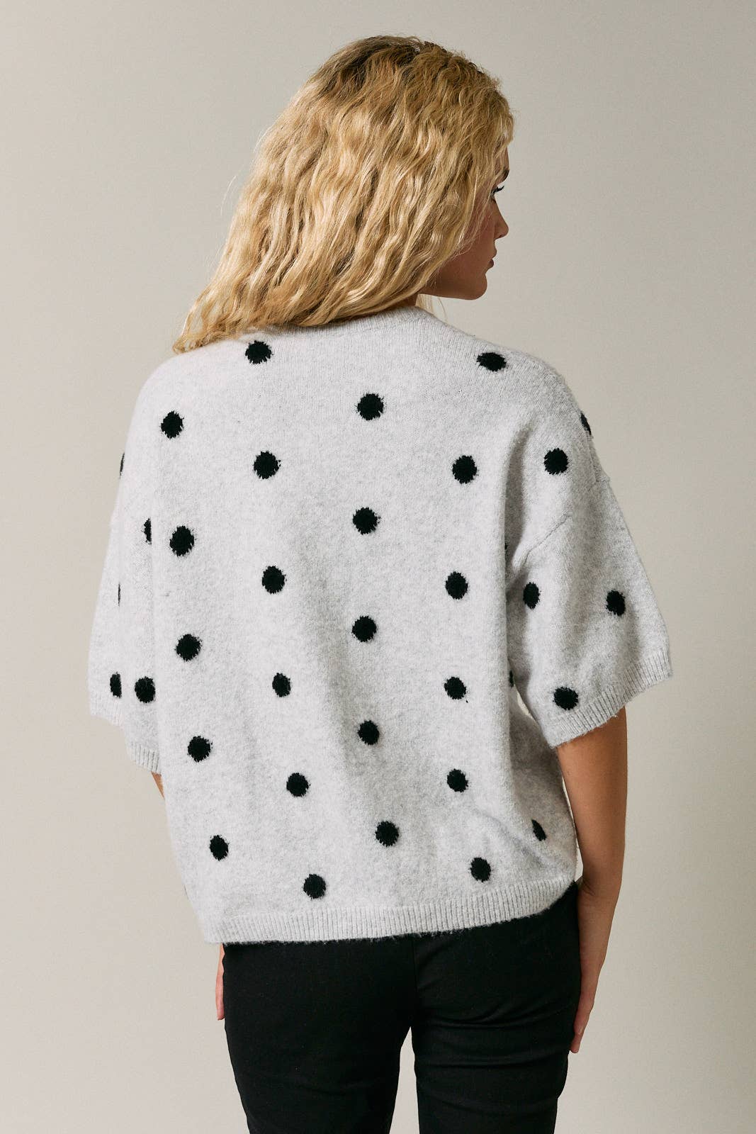 SHORT SLEEVE CREW NECK POLKA DOT SWEATER CARDIGAN