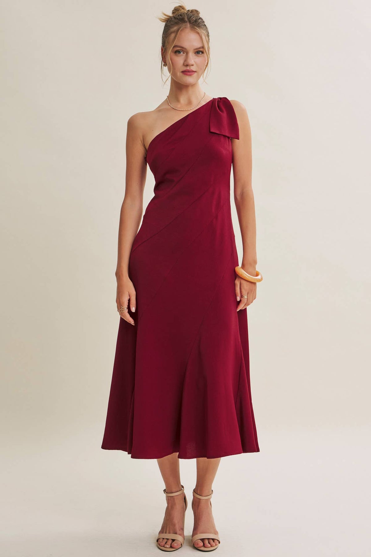 PARTY GLAM ONE-SHOULDER BOW MIDI DRESS W/ SCULPTING SEAM