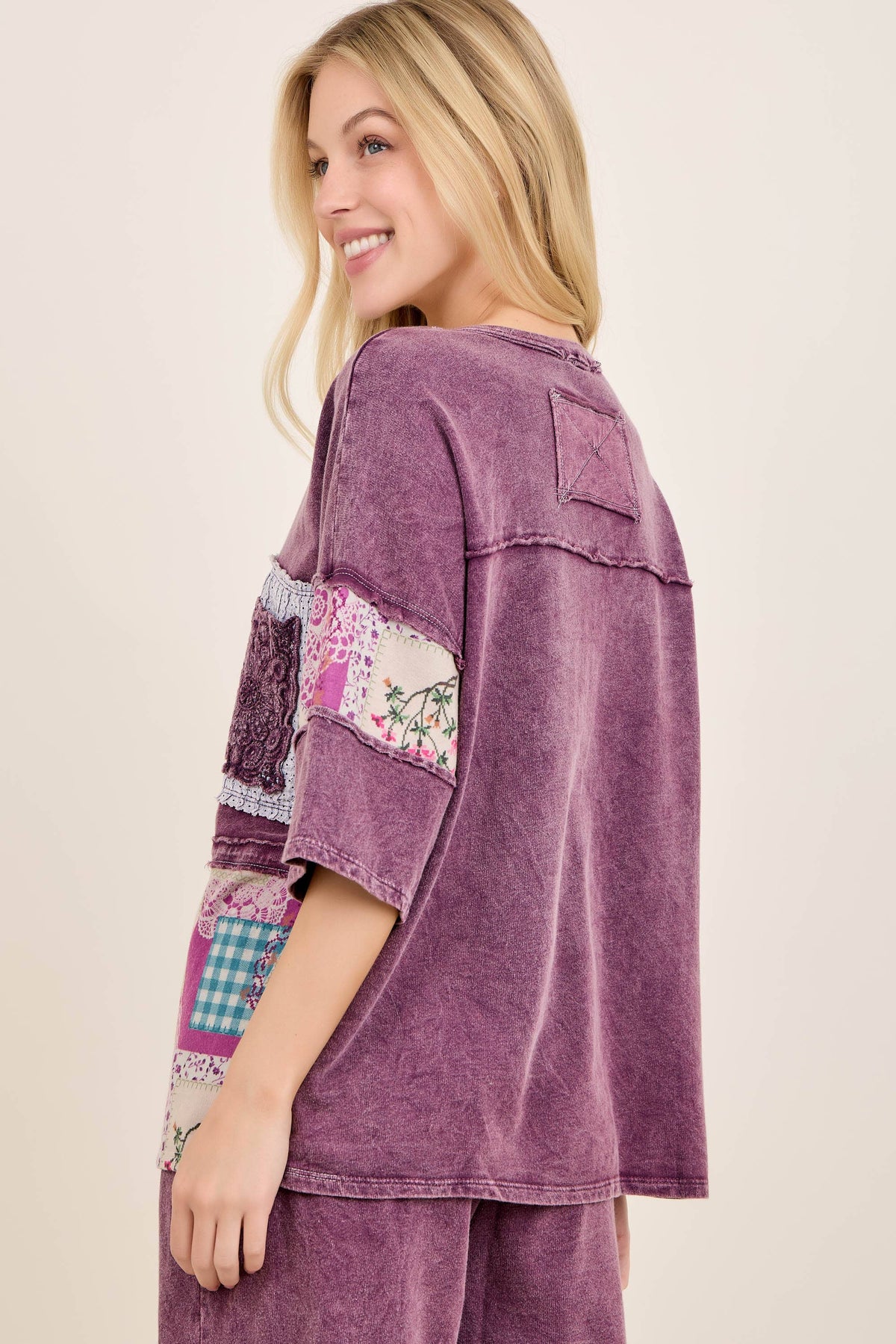 Mineral Washed Rosy Nostalgia Boho Patched top HT7524