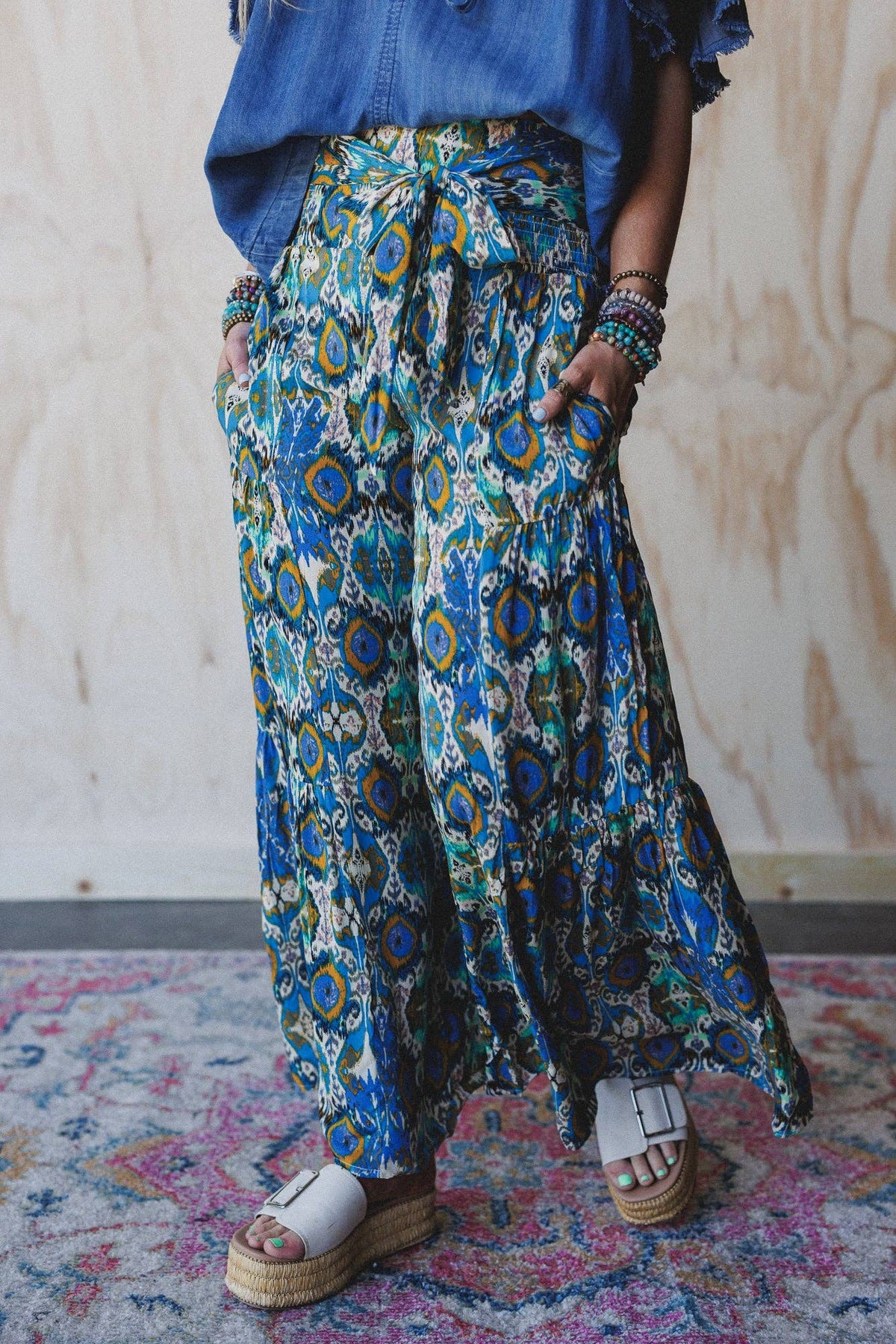 Secret Admirer Printed Pants - Blue Multi