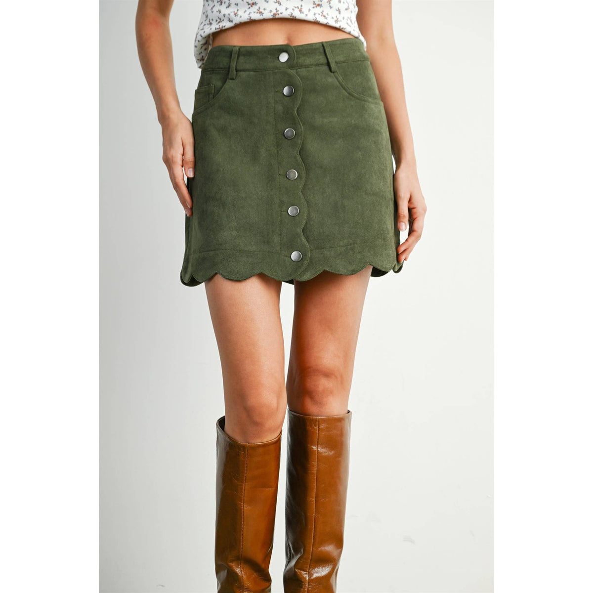 Scallop Trim Button-Front Mini Skirt