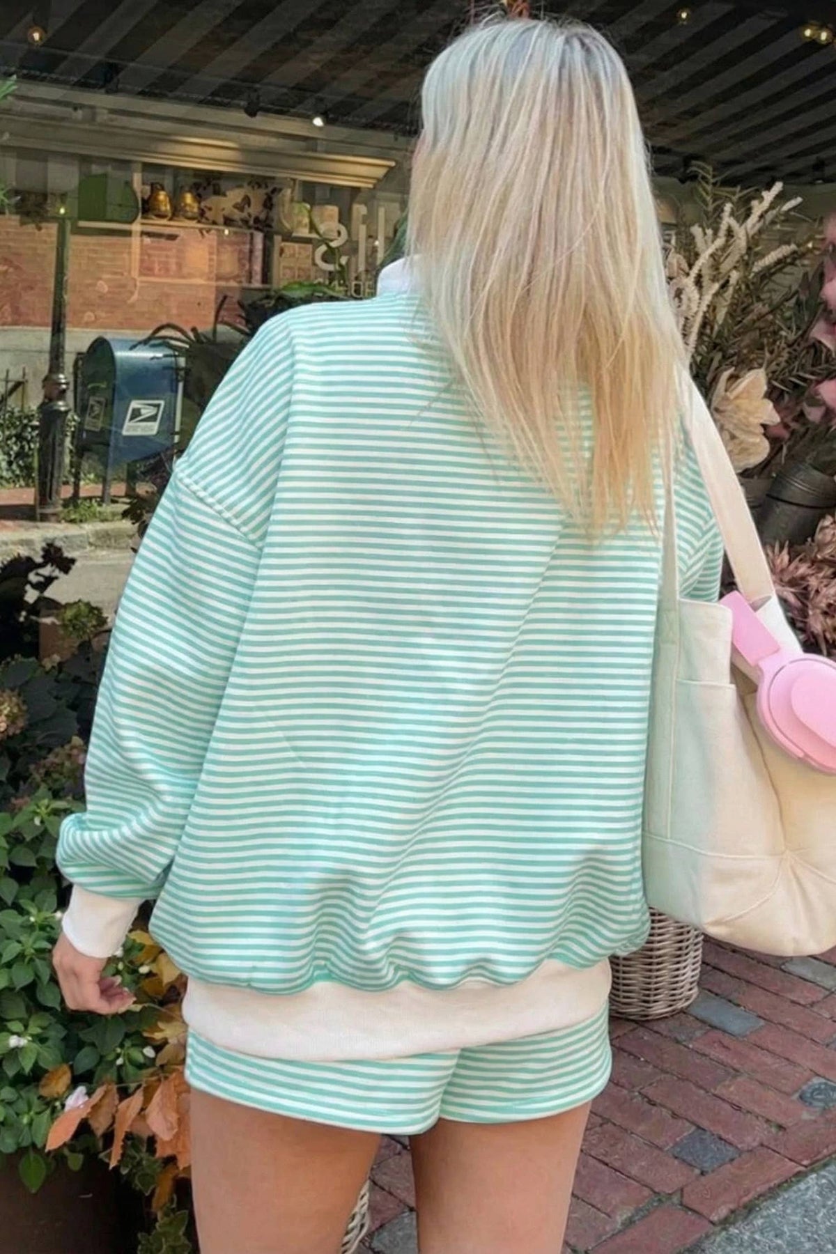 Oversize Mock Neck Set