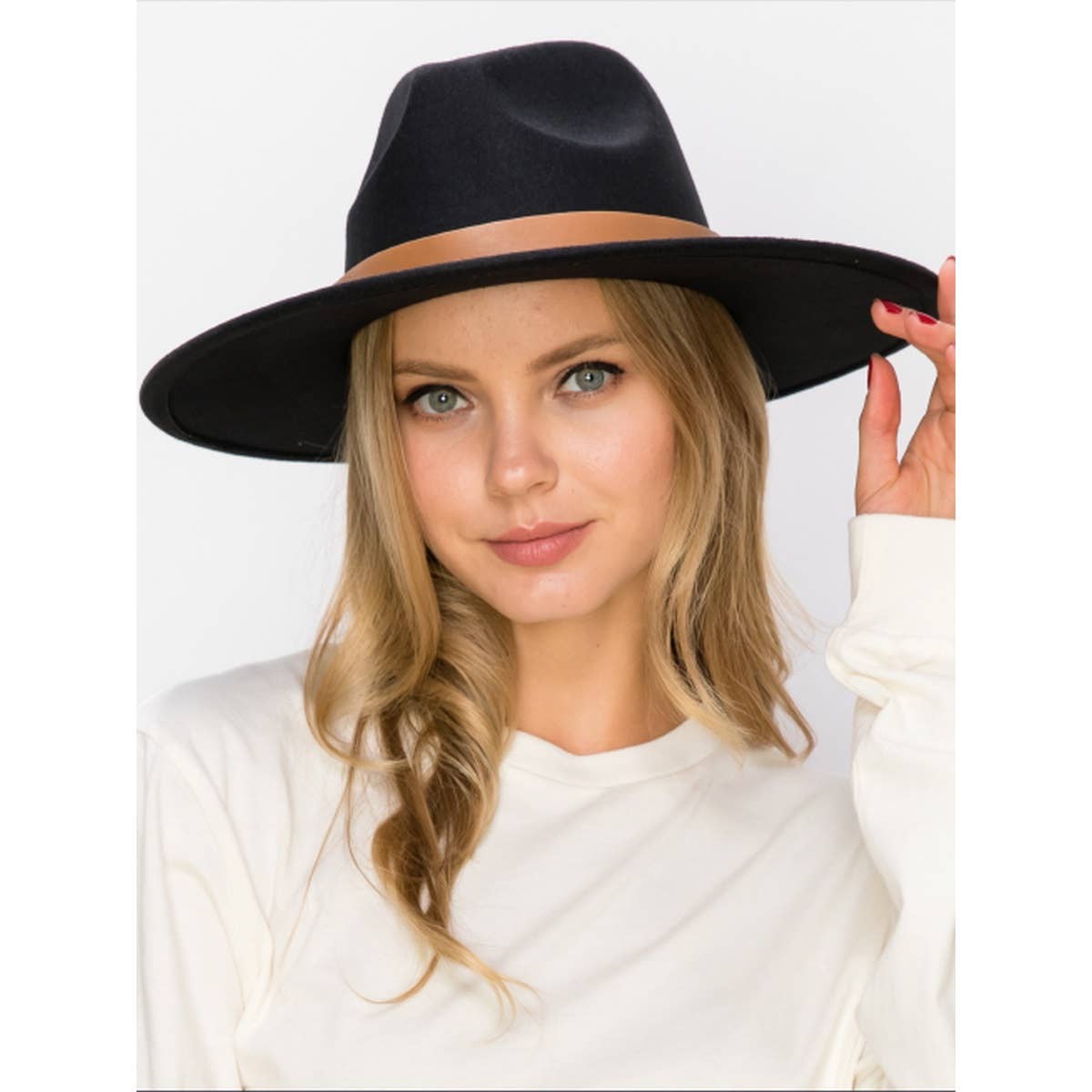 Structured Wide Brim Panama Hat in Vegan Felt