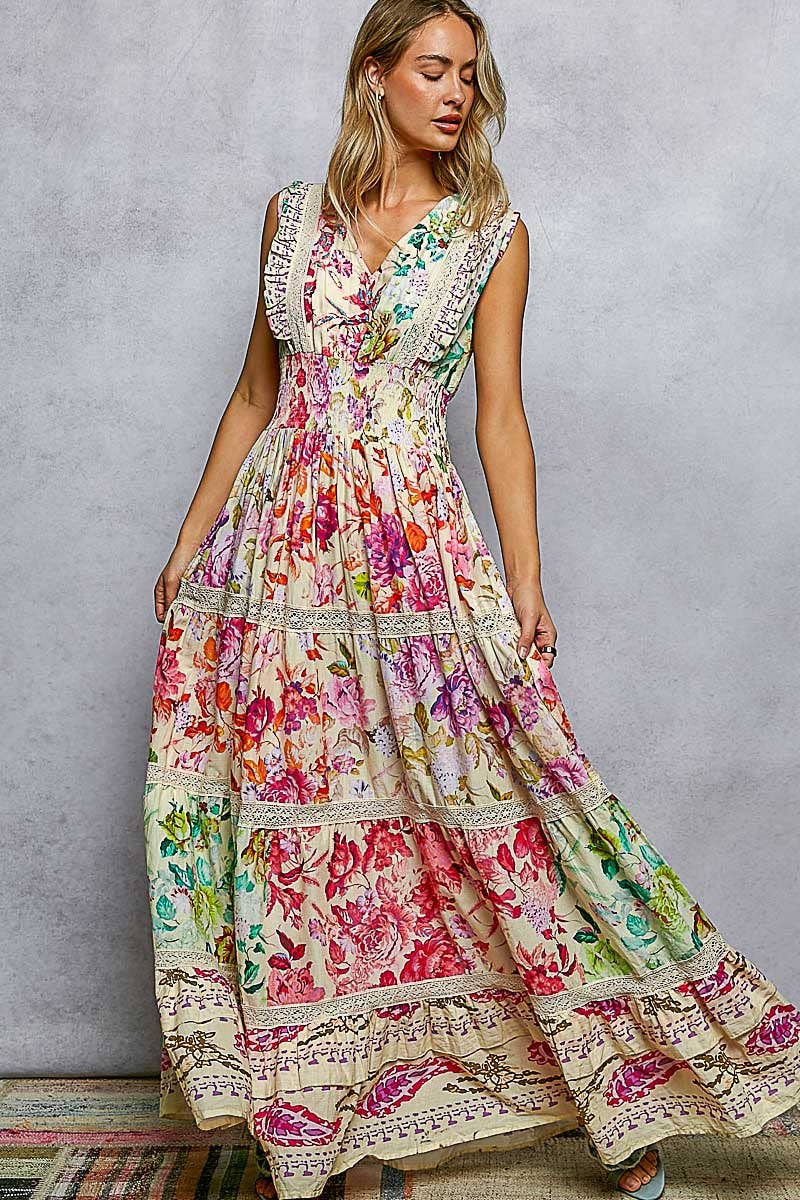 Large / Feminine V-neck Smocked Waist Ruffle Floral Maxi Dress