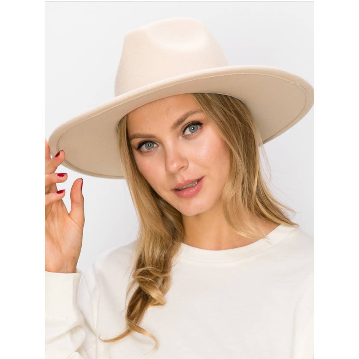 Structured Wide Brim Panama Hat in Vegan Felt
