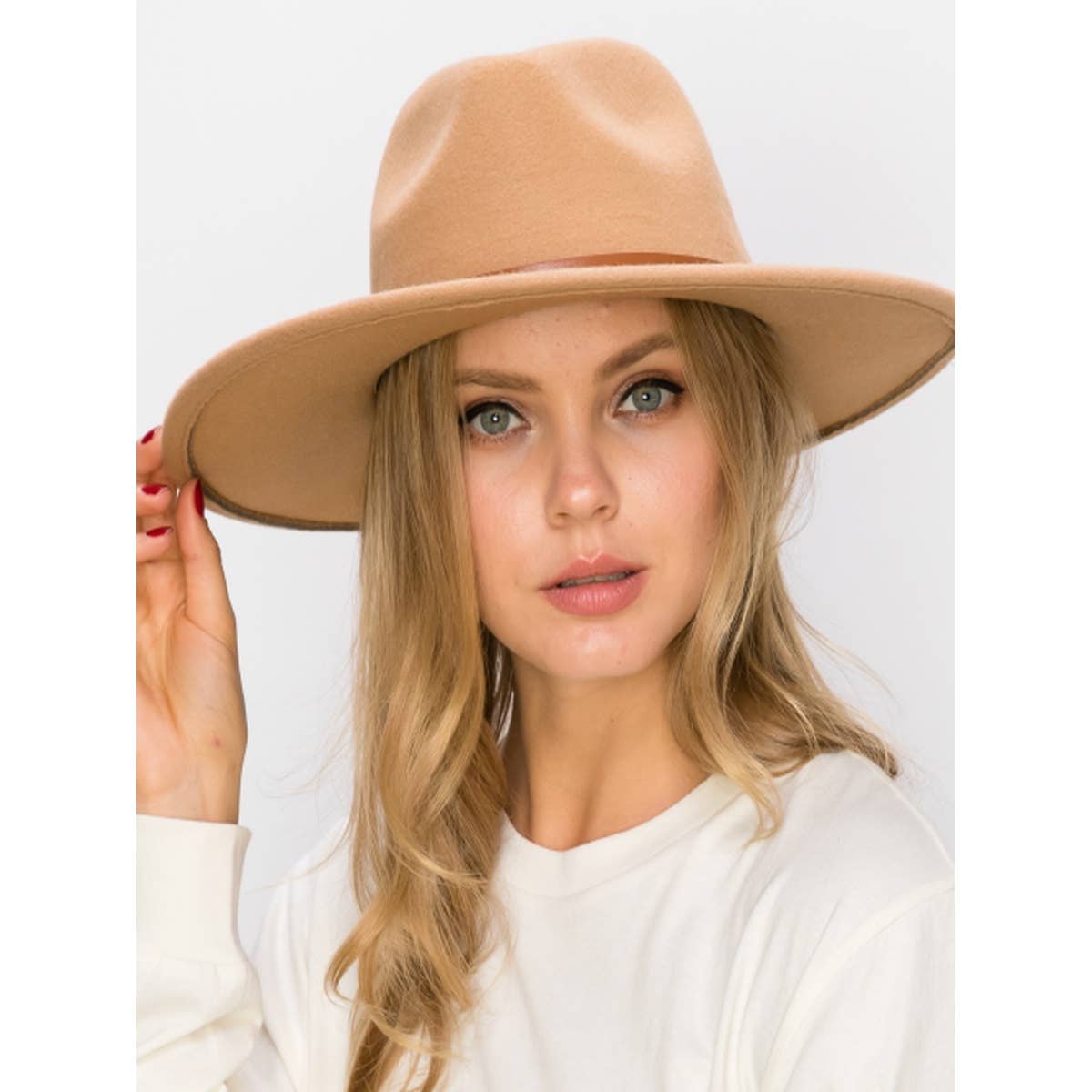 Structured Wide Brim Panama Hat in Vegan Felt