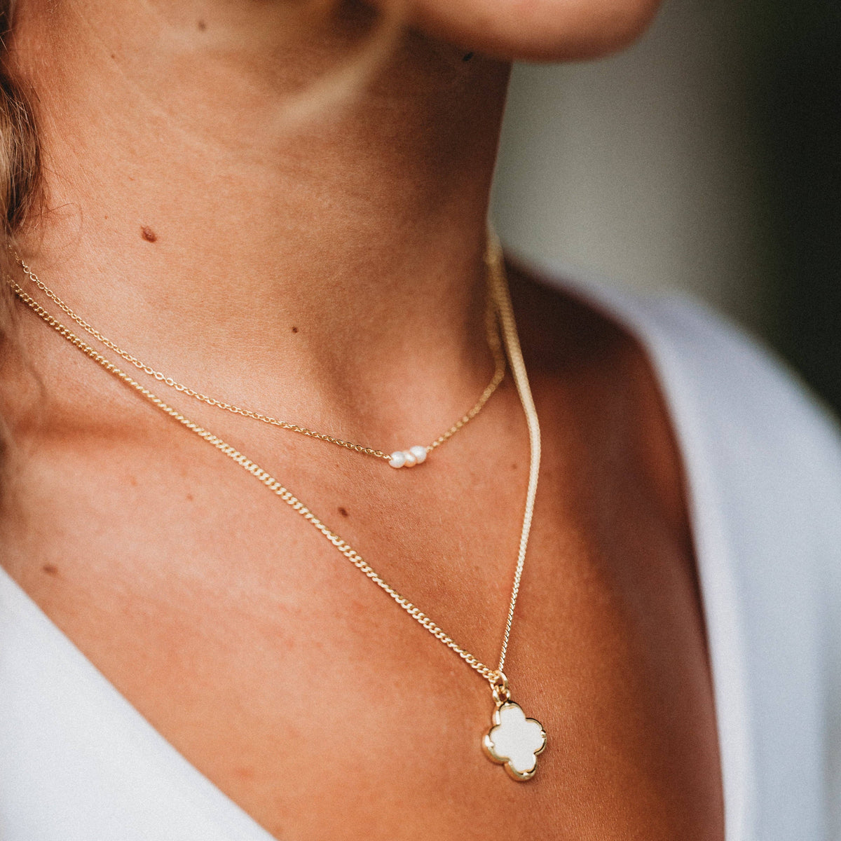 "Glimmer" Gold with Pearl Necklace Set