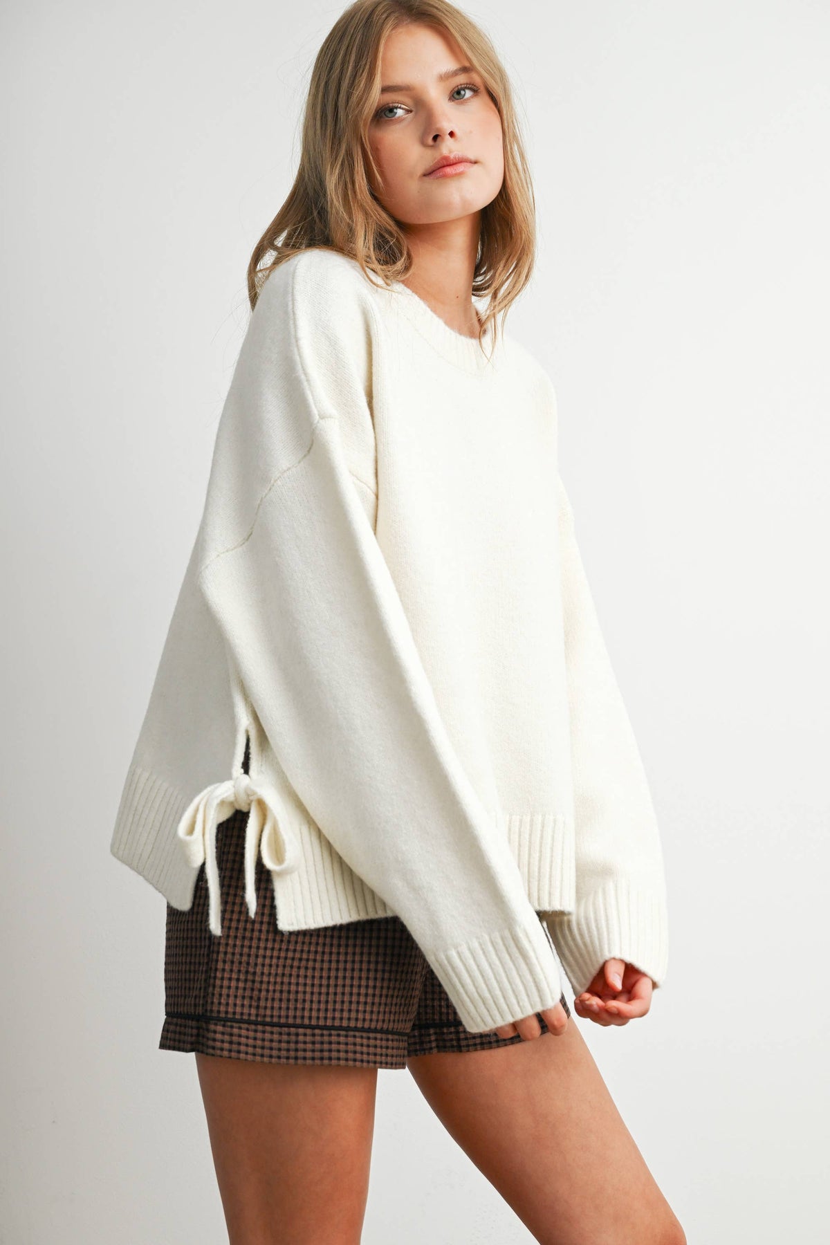 Tie Split-Hem Crewneck Long Sleeve Top - BMW7900