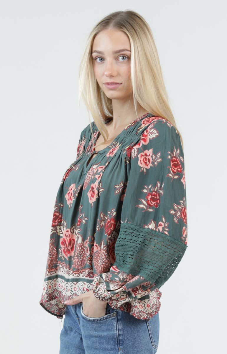 Floral V-Neck Ruffle Long Sleeve Top