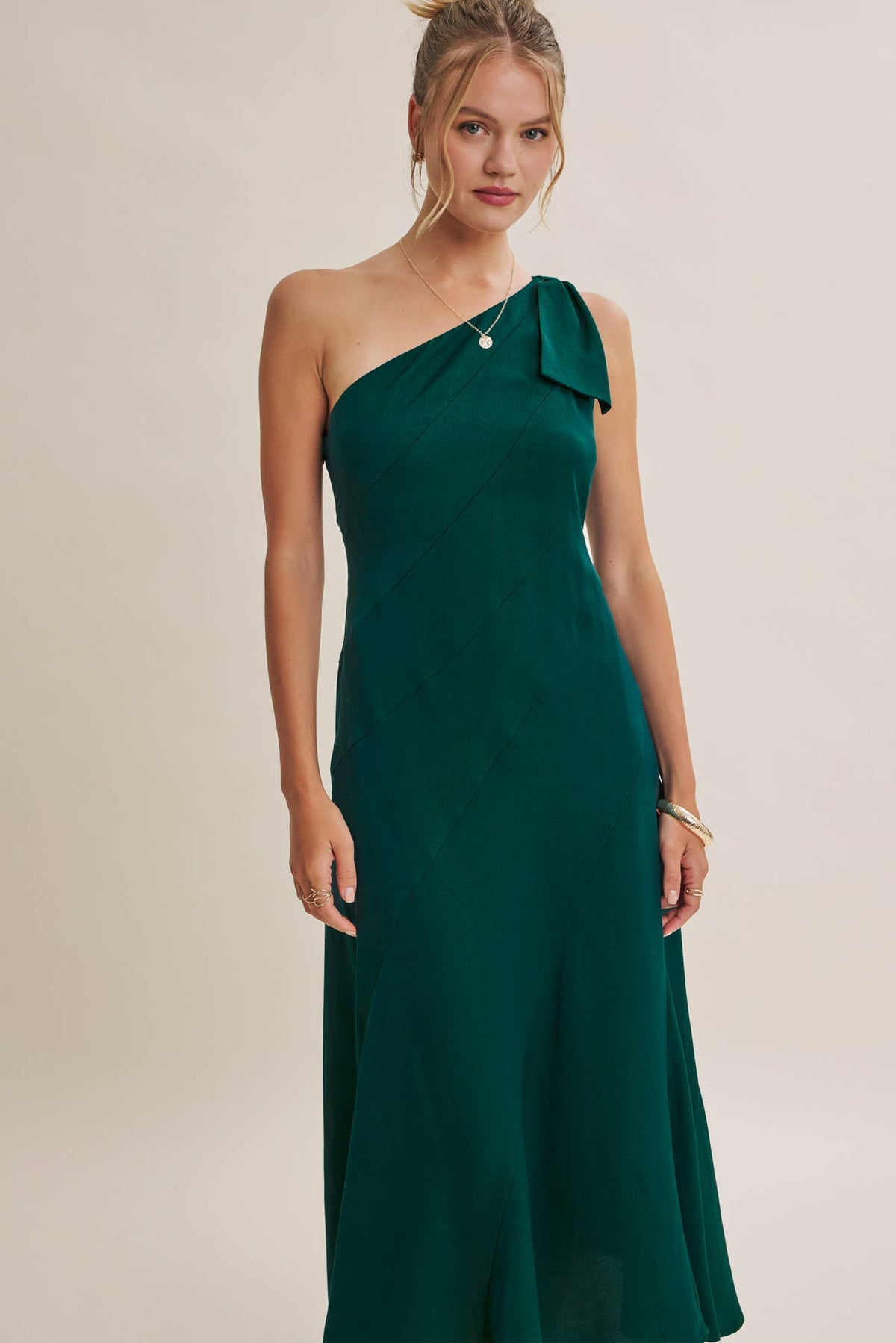PARTY GLAM ONE-SHOULDER BOW MIDI DRESS W/ SCULPTING SEAM