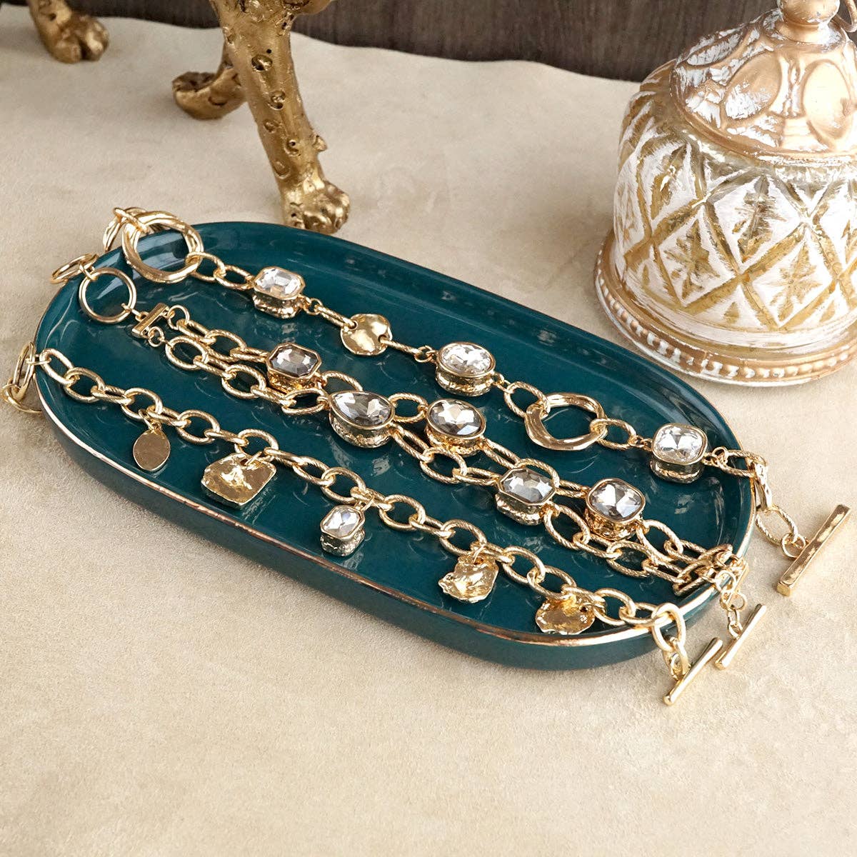 Brilliant Bond – Statement Chain Bracelets with Reflective Crystals