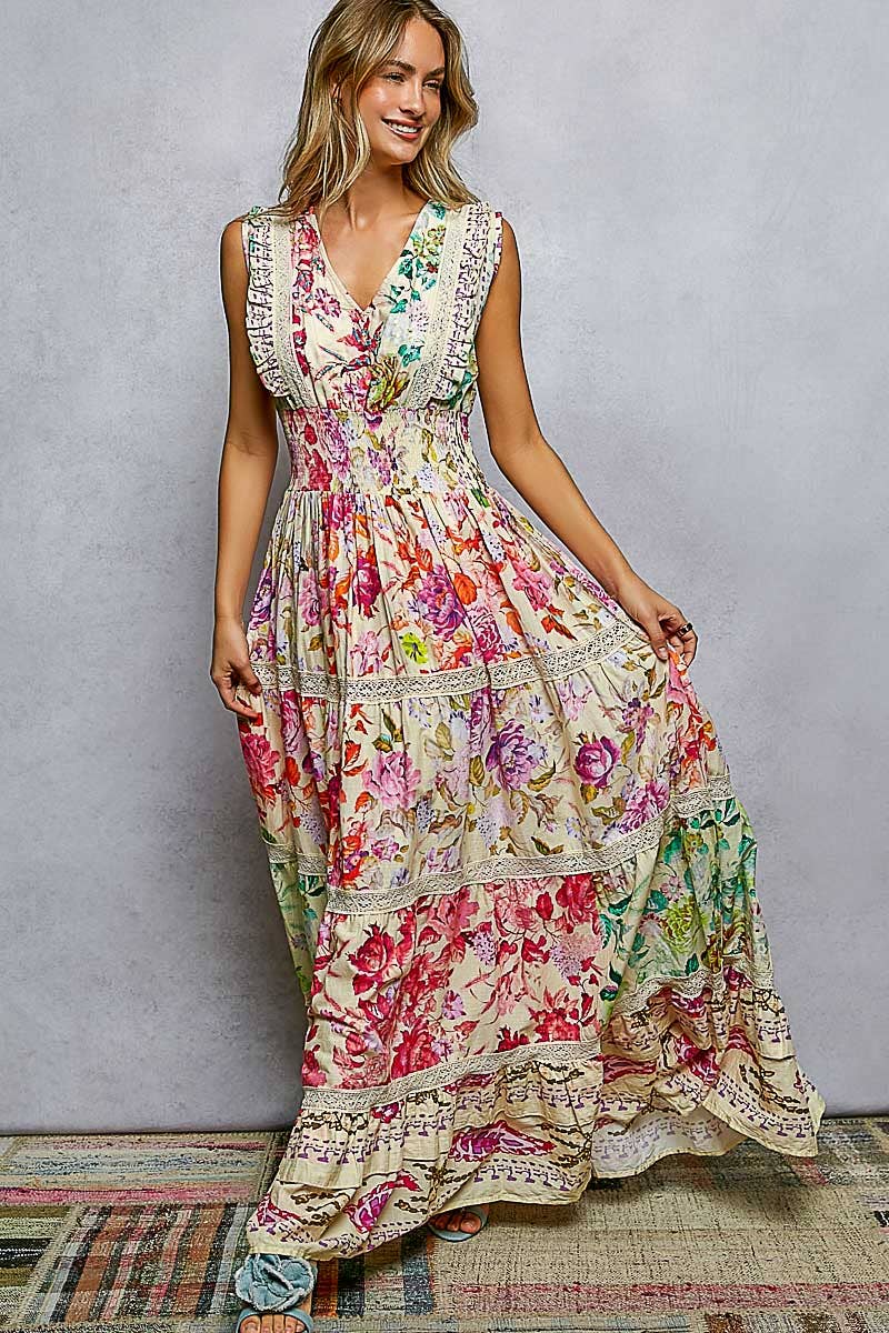Large / Feminine V-neck Smocked Waist Ruffle Floral Maxi Dress