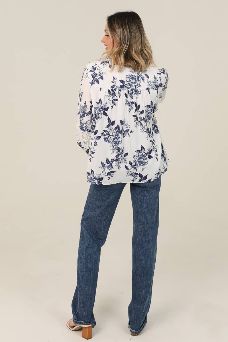C2E26-A924 V NECK FLORAL PRINT LACE SLEEVE DETAIL BLOUSE