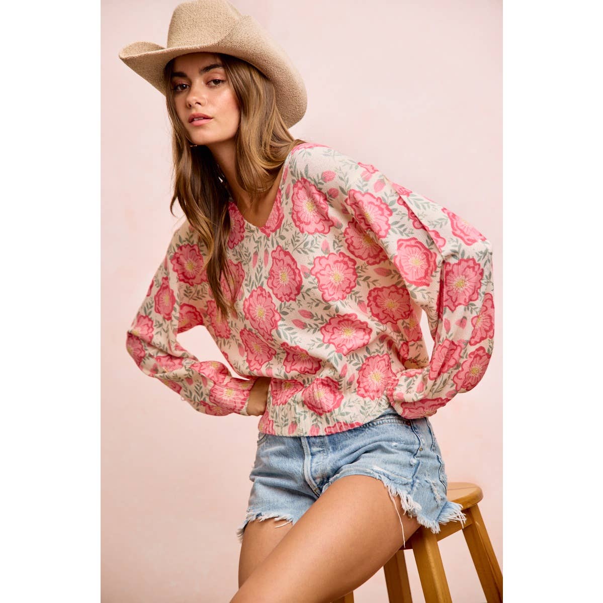 Flower Printed V-Neck Knit Top with Balloon Sleeves
