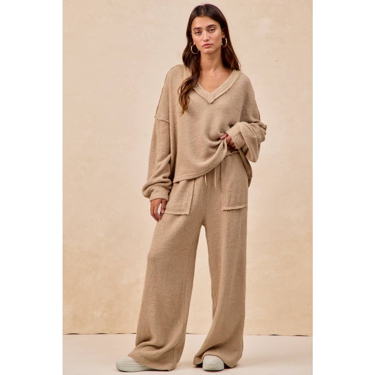 Boucle Rib Knit Wide Pants with Cut Edge Detail