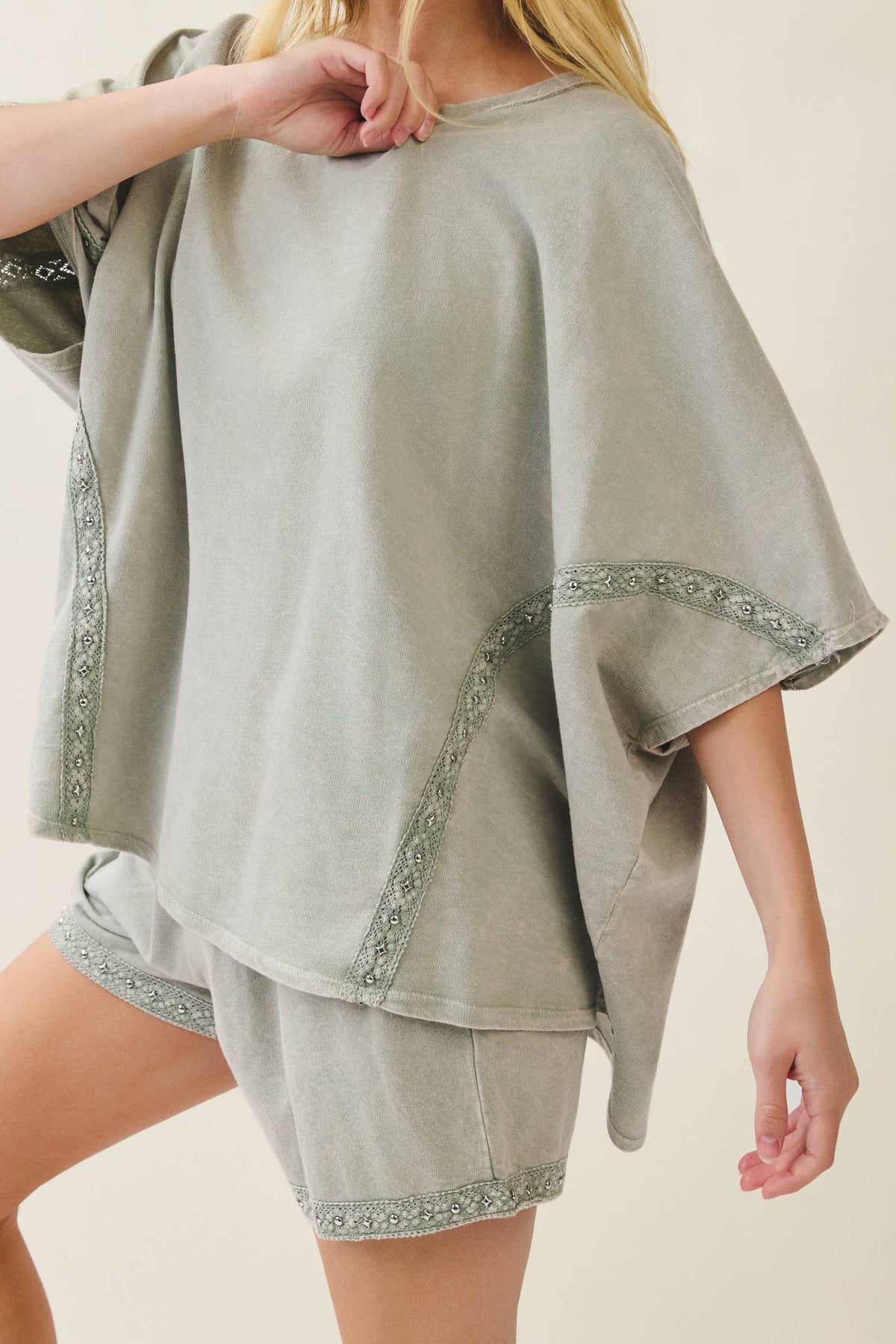 Mineral Washed Studded Eyelet Oversized Set