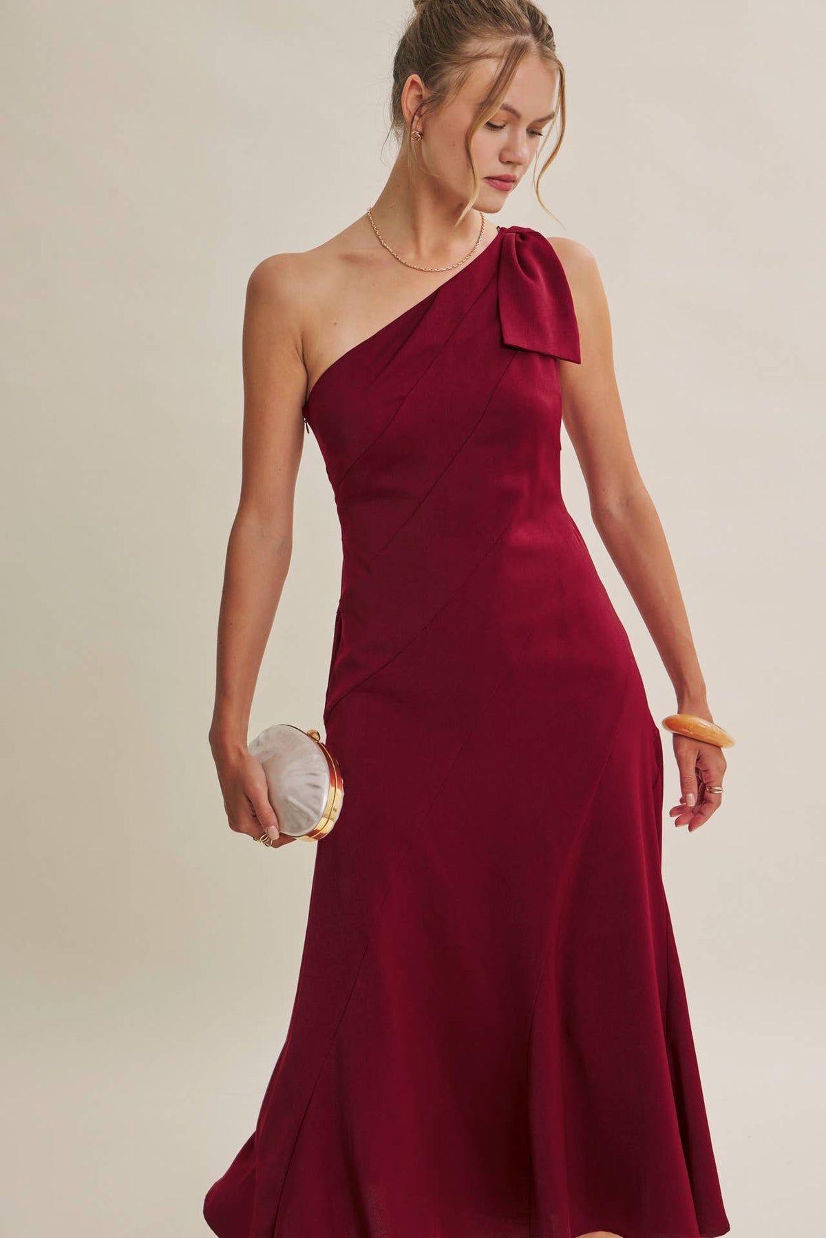 PARTY GLAM ONE-SHOULDER BOW MIDI DRESS W/ SCULPTING SEAM