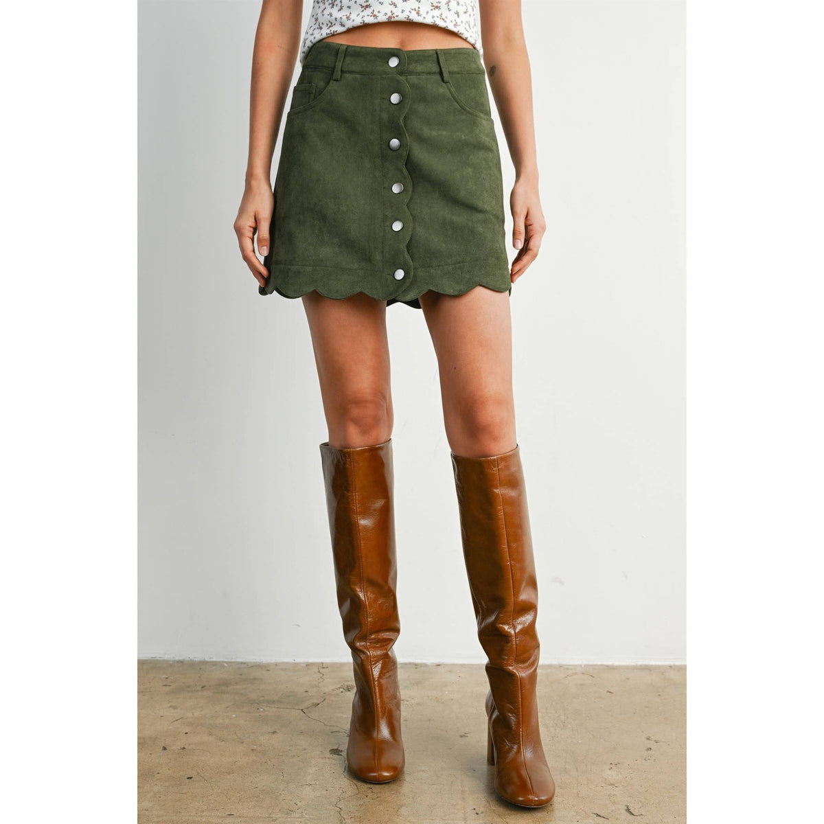 Scallop Trim Button-Front Mini Skirt